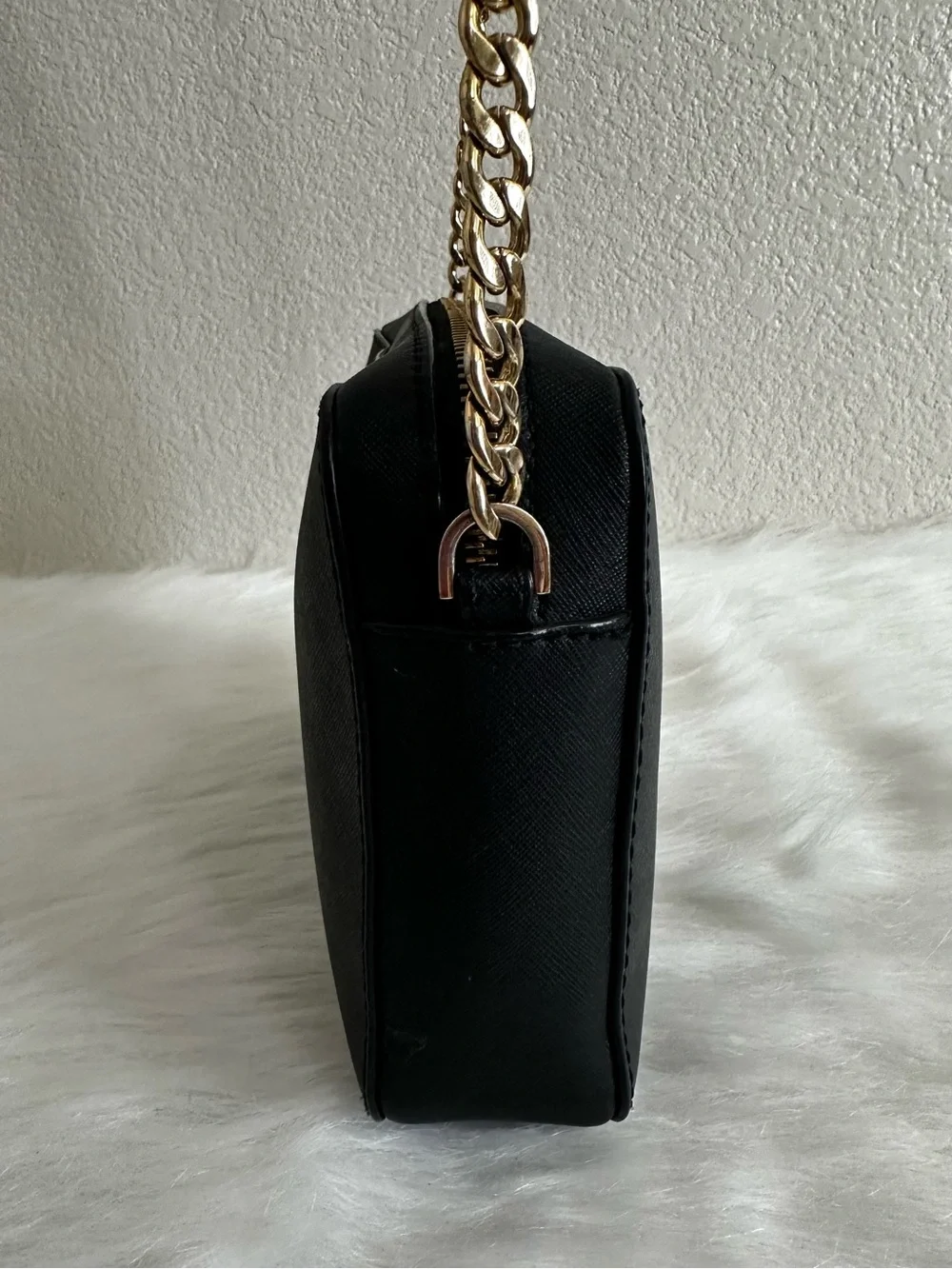 Michael Kors Jet Set Large East West Saffiano Leather Crossbody Bag